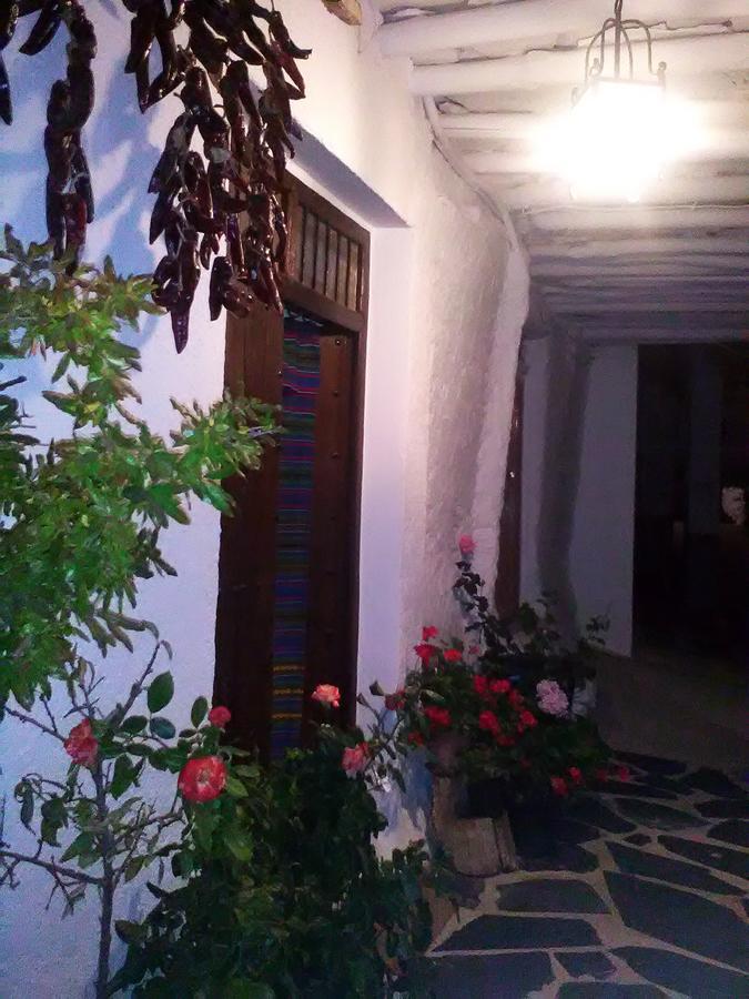לינה וארוחת בוקר Trevélez Refugio Alpujarra Alta מראה חיצוני תמונה